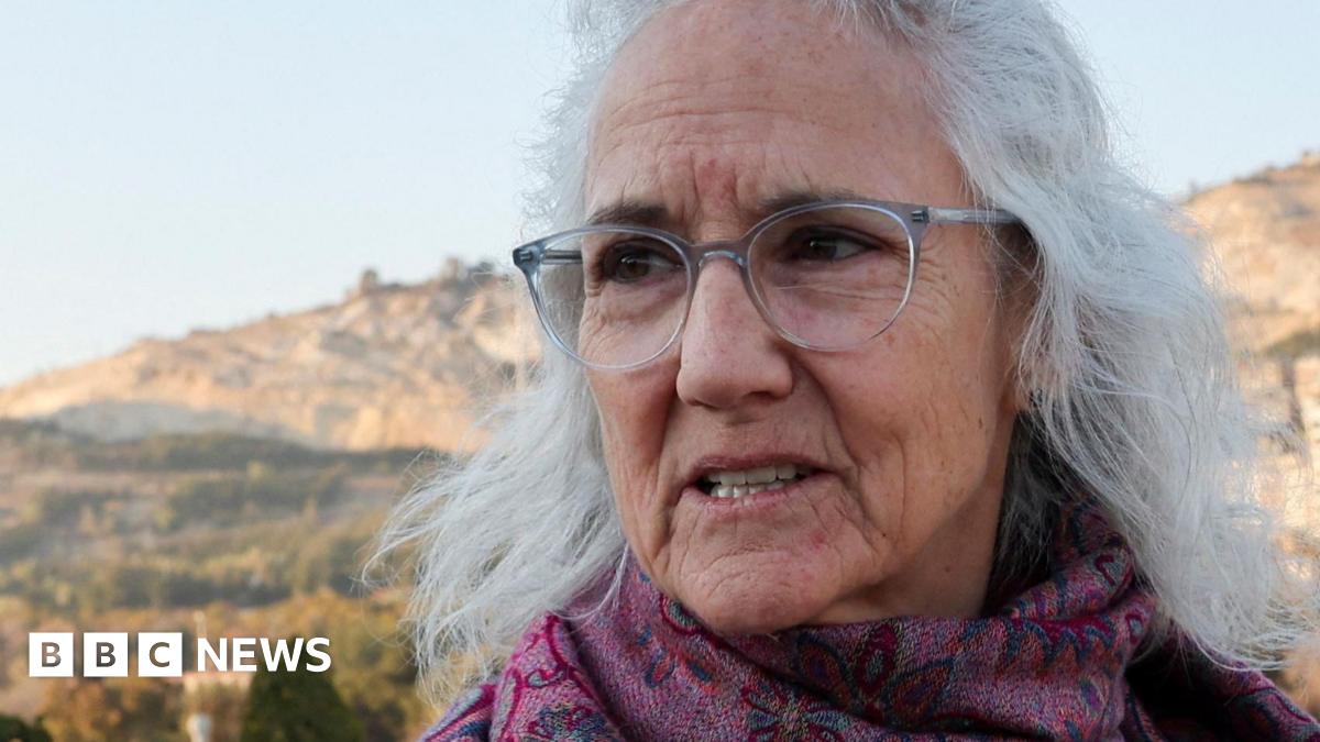 Debra Tice speaks in Damascus, Syria (18 January 2025)