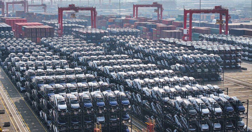 insurancecompanie.com | China's trade surplus reached a record of nearly $1 trillion