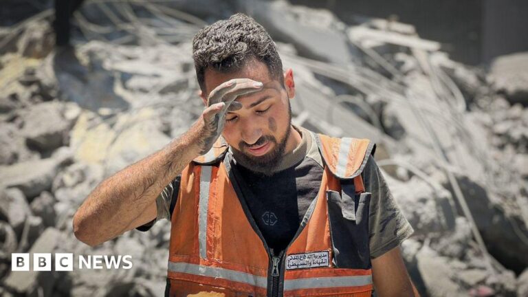 Rescue worker Abdullah al-Majdalawi in Gaza City.