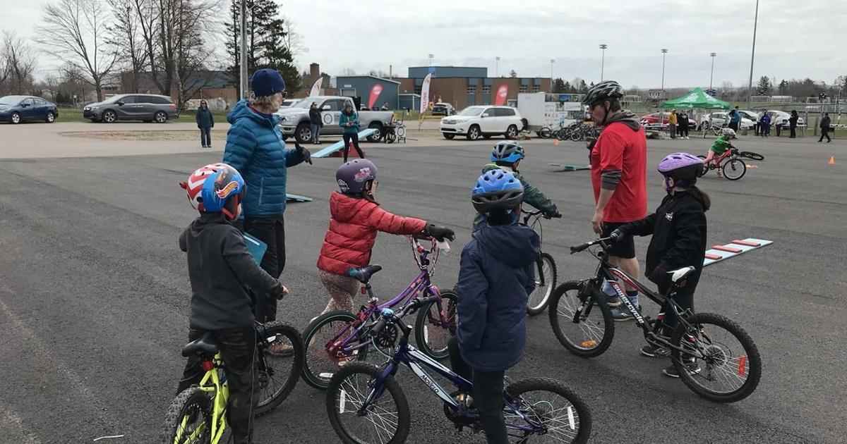 insurancecompanie.com | Pedal away: Charlottetown proposes 'bike bus' to ride students to school by bike