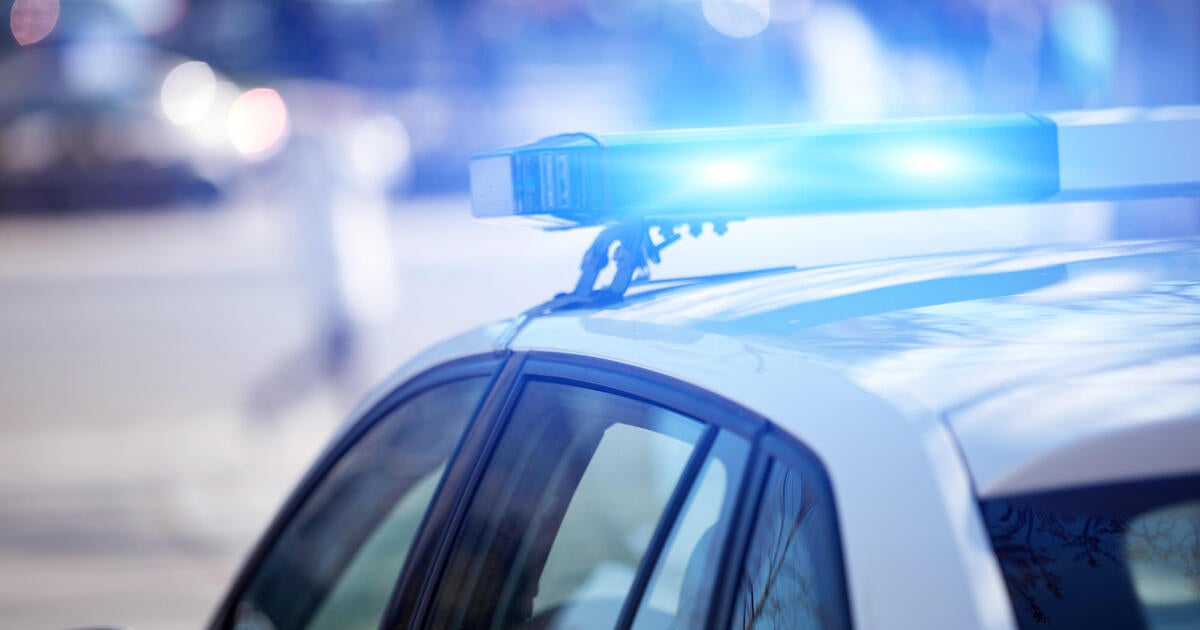 insurancecompanie.com | 2 Virginia beach policemen shot dead in traffic during traffic jam