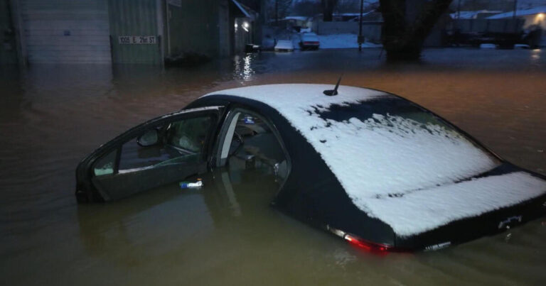 insurancecompanie.com | Deadly floods reach the south