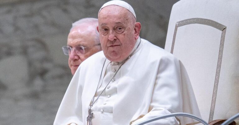 Pope’s Hospital extends and Vatican says insurancecompanie.com | Pope's Hospital extends and Vatican says