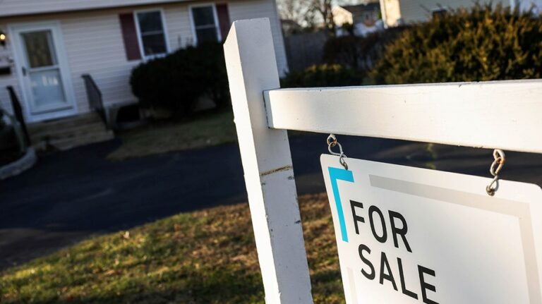 The number of mortgage fell 6.76%: Freddie Mac