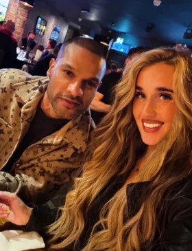 In Pics: Shikhar Dhawan and Sophie Sophie enjoys the cool Sophie and Dhawa MY