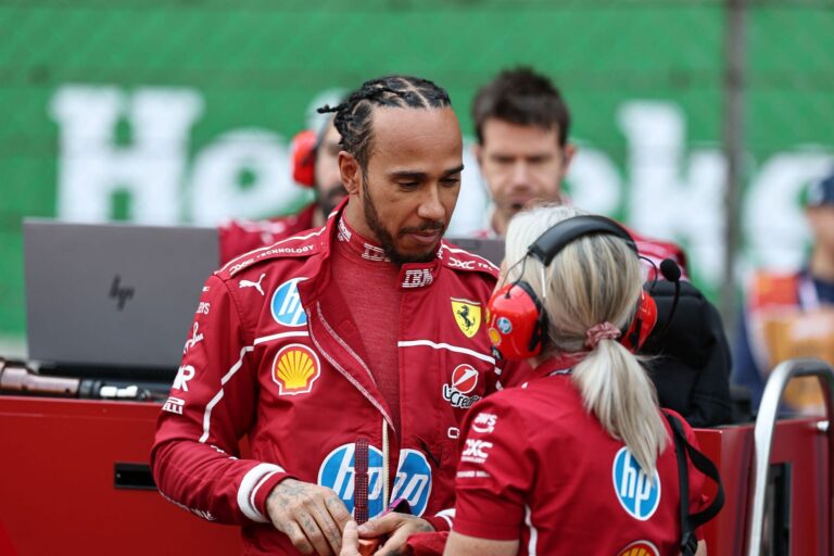 Lewis Hamilton and Angela Cullen in Meni Grand Prix China - Spint & Food: Source