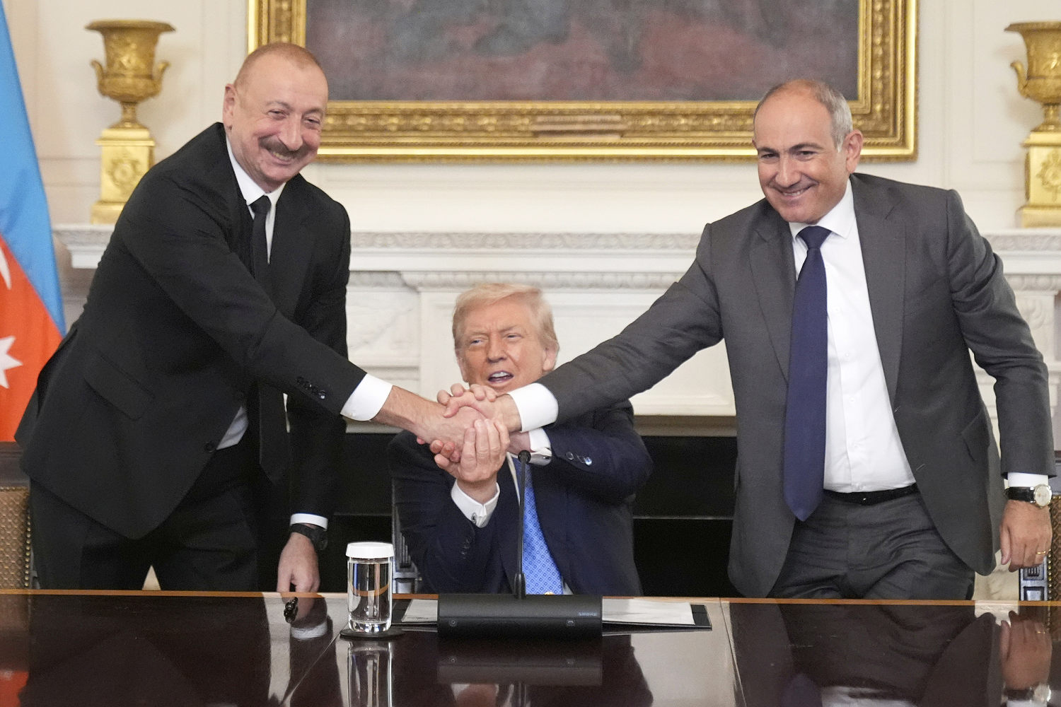 Armenian leaders and Azerbajan shaking