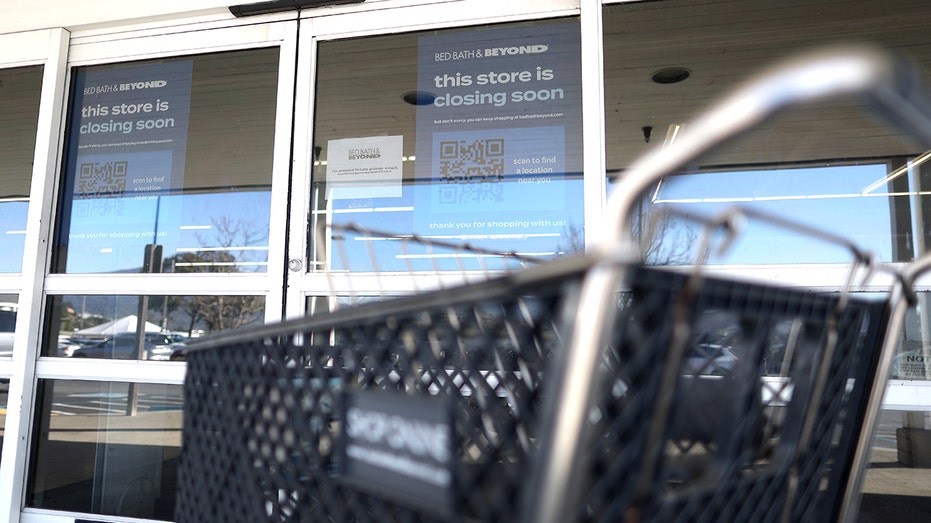 Bed Bathroom & beyond will not open California Cit Store Cit