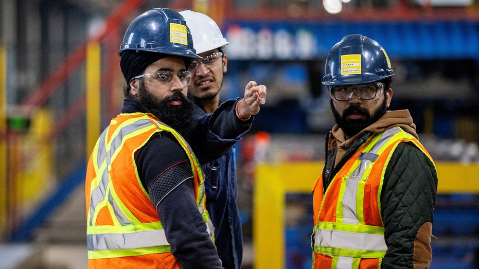 Canada shouted 40,000 jobs in July after the Peckor rate rate