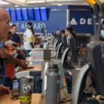 Delta aircraft make contact with empty plane in the band of bands in Atlanta

