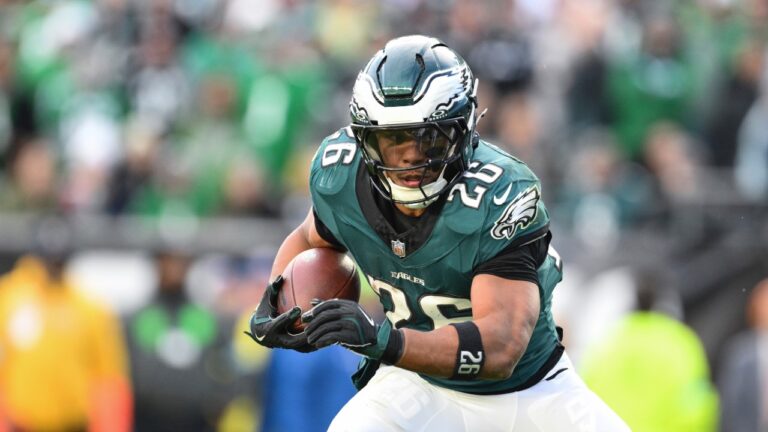 Eagles RBS RB SPEZE BARKELT DRAKE TO BE INCLUDED TO SPORT TRUCK
