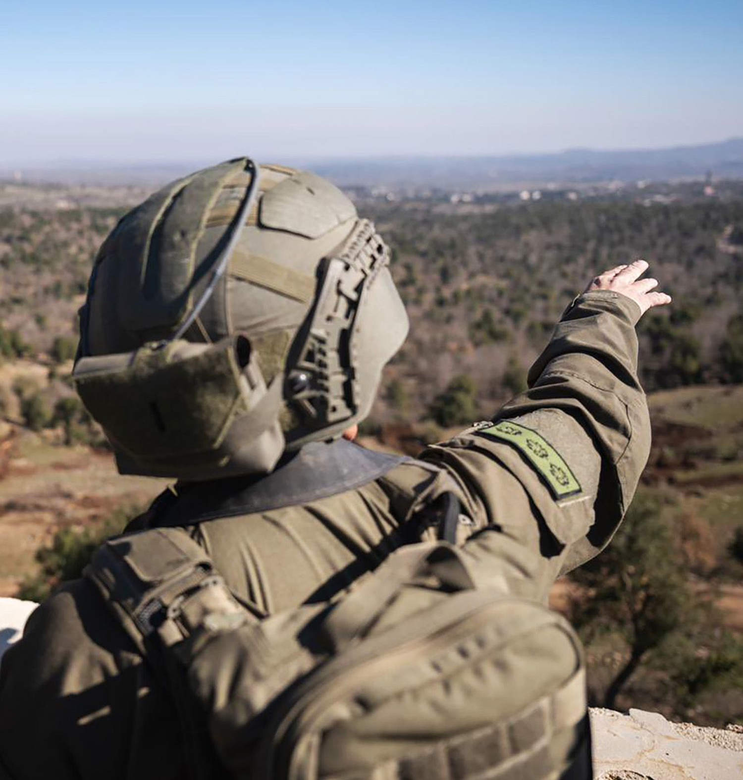 Israel grew buffer zone along the limit as part of the post-ocn. 7 military doctrine