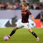 Man Milan Star Stars in London

