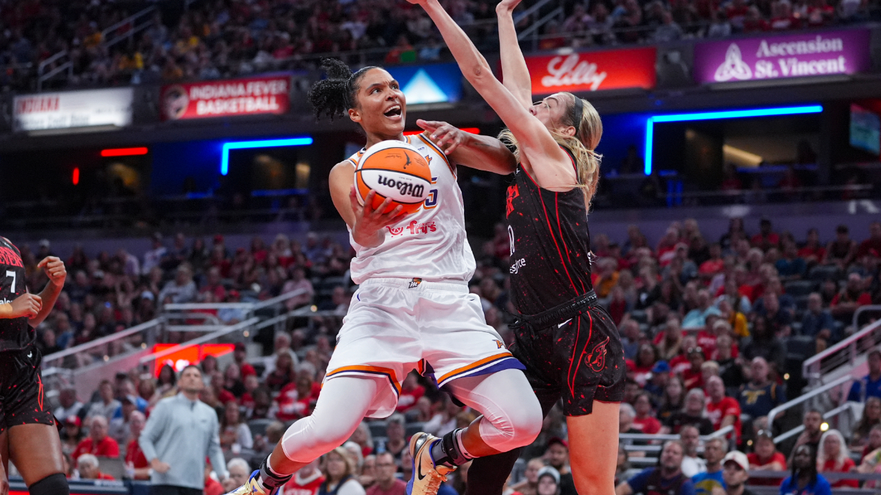 Paria's Alasis is the first player in the fever with a fever with three straight triple-dubs