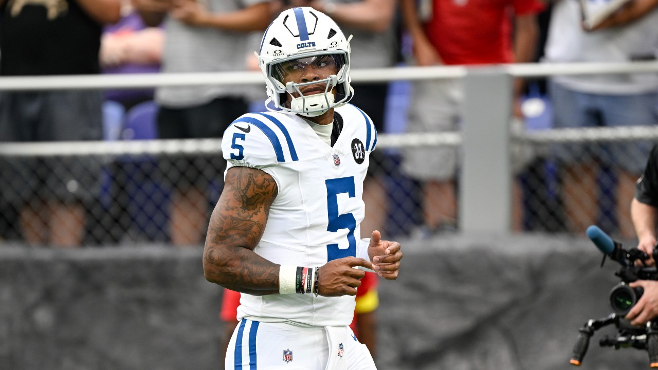 Qb Anthony Richardson leaves the game of Collitson