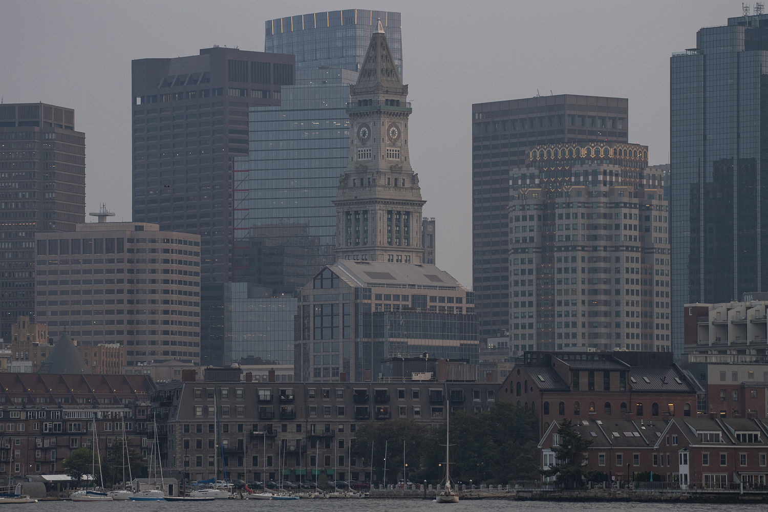 The poor air quality remains concerned