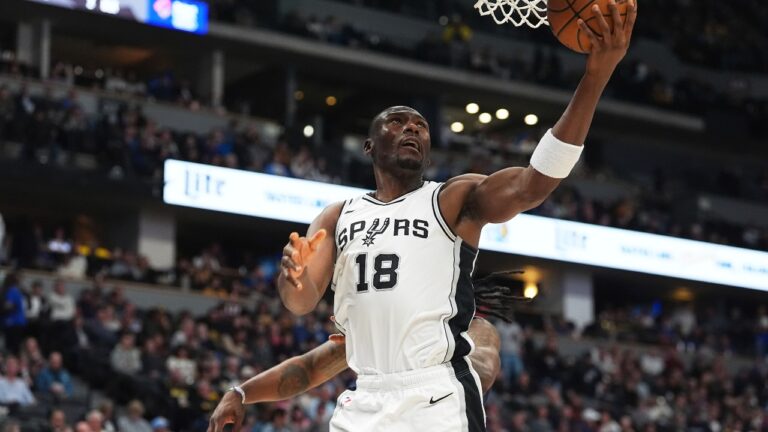 Report: Western Center Basmick Babbobo returns to Springs on a year deal