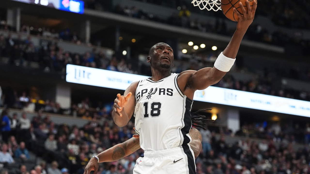 Report: Western Center Basmick Babbobo returns to Springs on a year deal