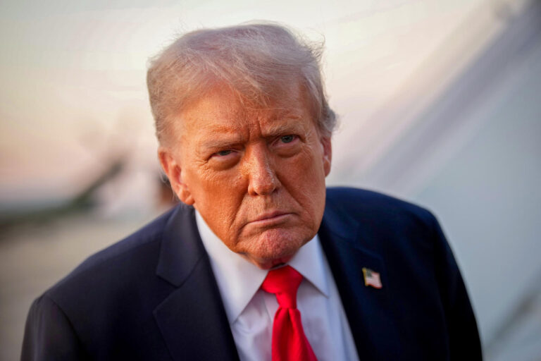 The US military is performing strike on the second venezuelan ship, Trump said