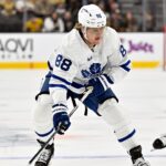 Maple Leafs' rally, Nylander's game-time decision against the Sabres

