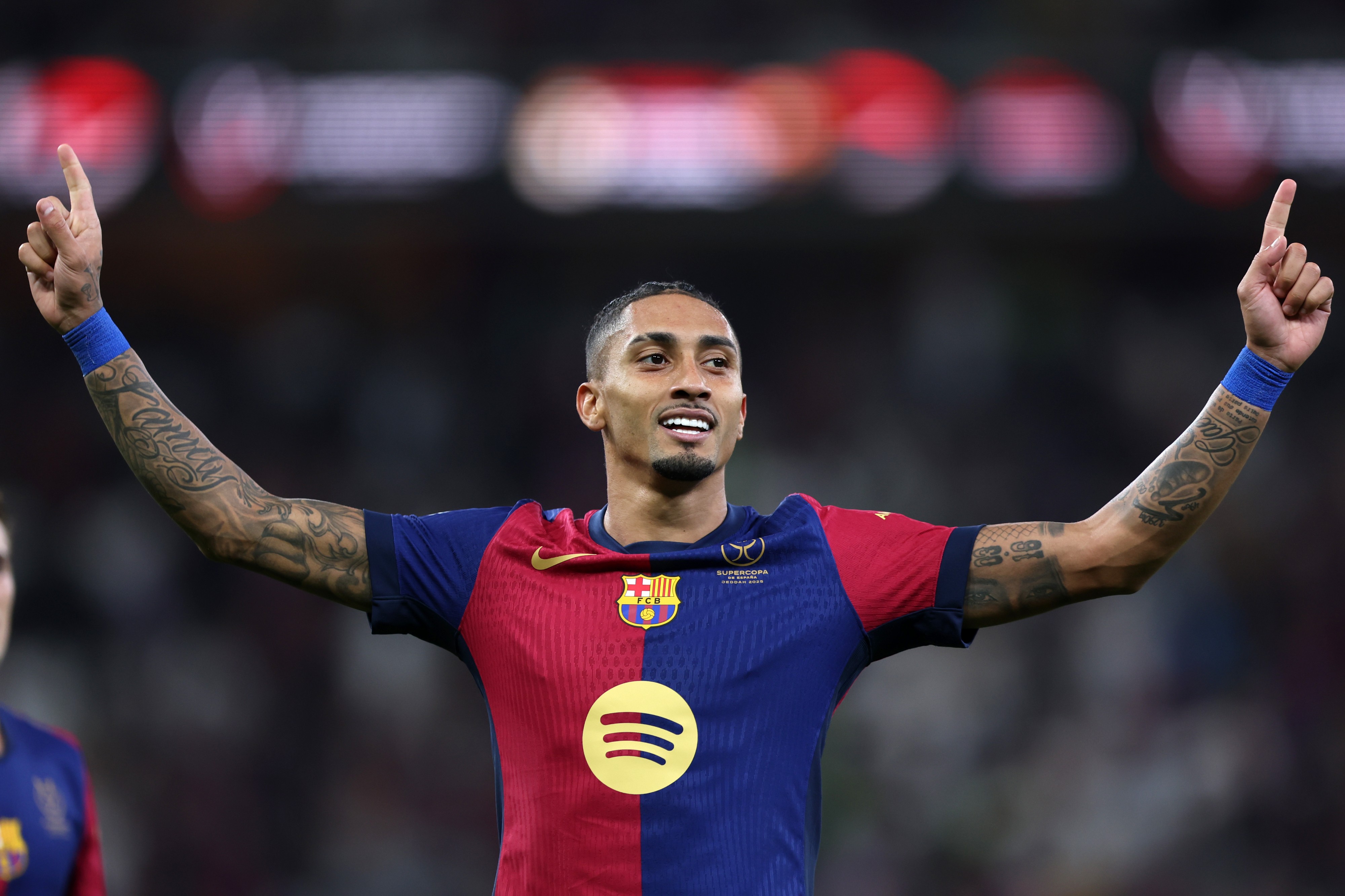 Raphinha FC Barcelona celebrate the destination tracking of the destination