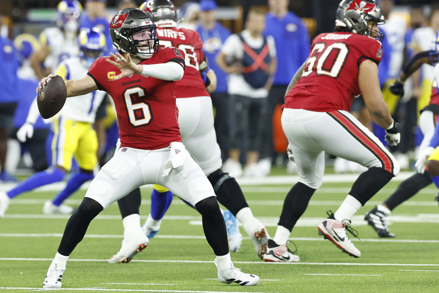 Buccaneers QB Baker WeFif Melferi Exite VS. RAM and shoulder injuries