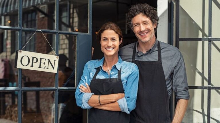 Business Satpu Light encourages shoppers to support local