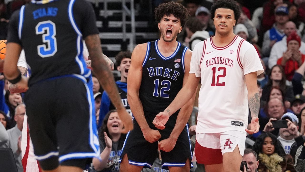 Cameron Boozer scores 35, No. 4 Duke beats No. 22 Arkansas