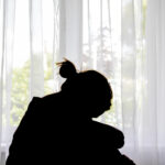 Doctors who want to understand why taking antidnrawants cause withdrawal for some

