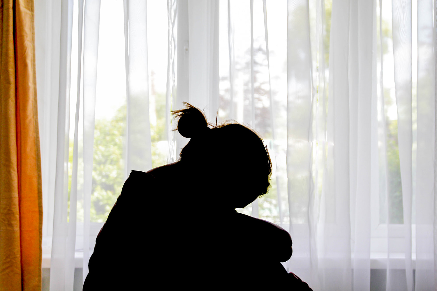 Doctors who want to understand why taking antidnrawants cause withdrawal for some