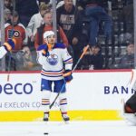Fortune favored the Oilers in their second straight overtime victory

