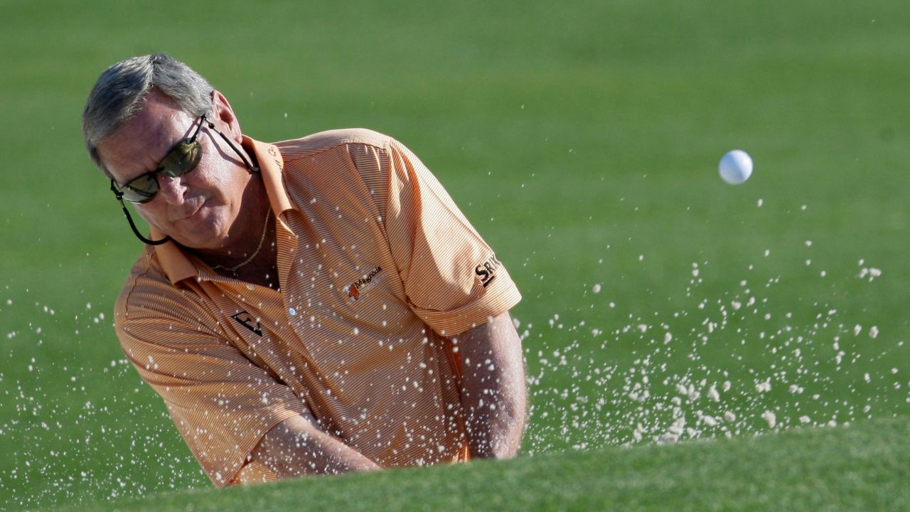 Fuzzy Zoeller, the big winner once linked to racist jokes, has died at 74