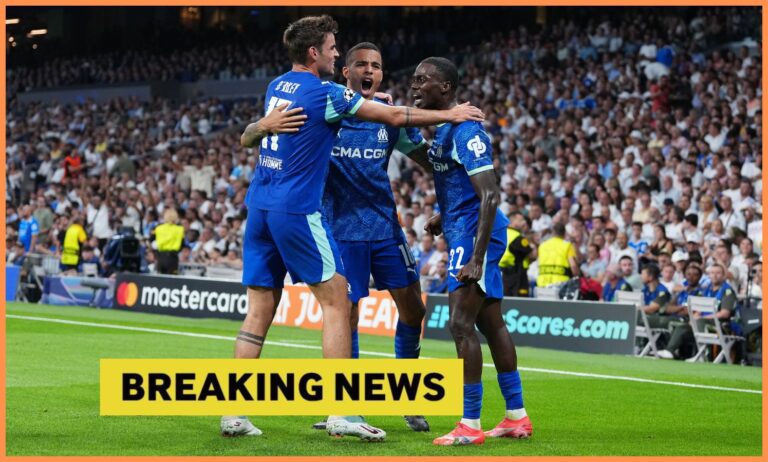 Men united Mesinfield signed priority for 2026