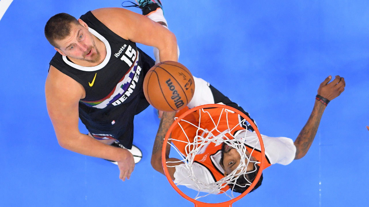 Nikola Jokic scored 55 points as the Nuggets beat the Clippers for their sixth straight win