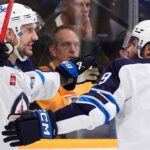 Nino Niederreiter scored twice as the Jets snapped a four-game skid with the win over the Predators

