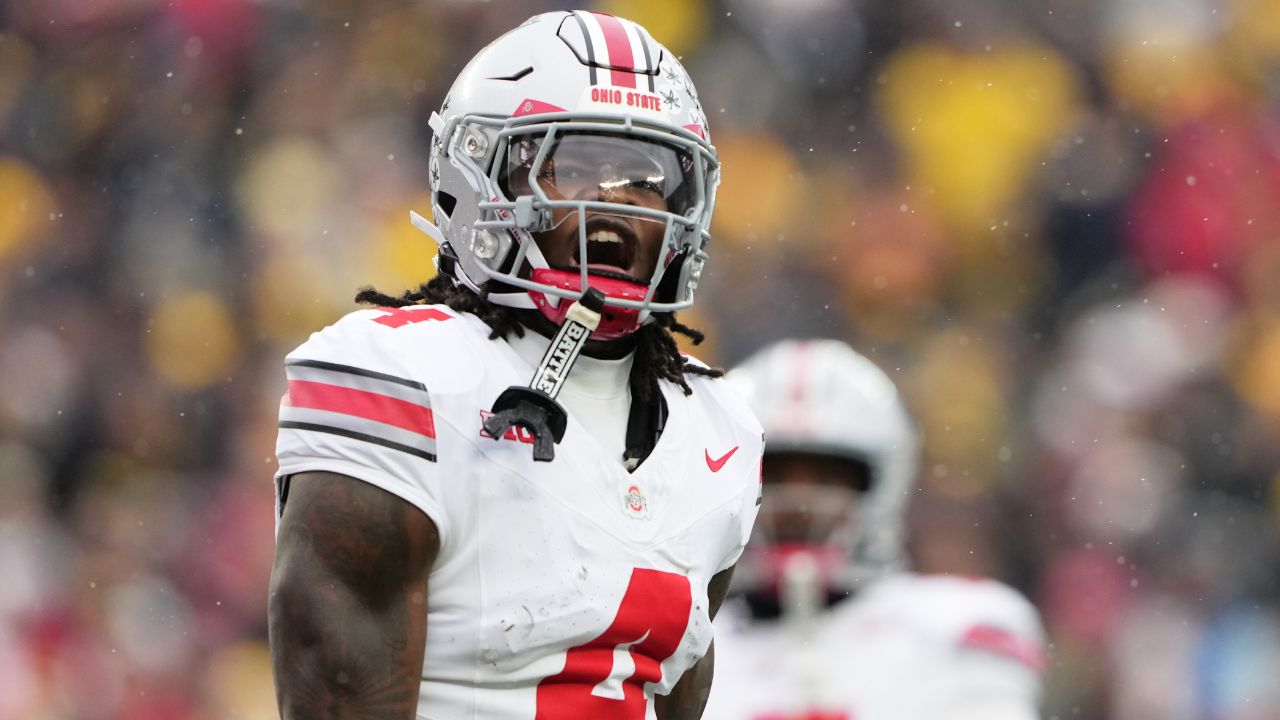 Ohio State snapped a losing streak against rival Michigan with an emphatic win