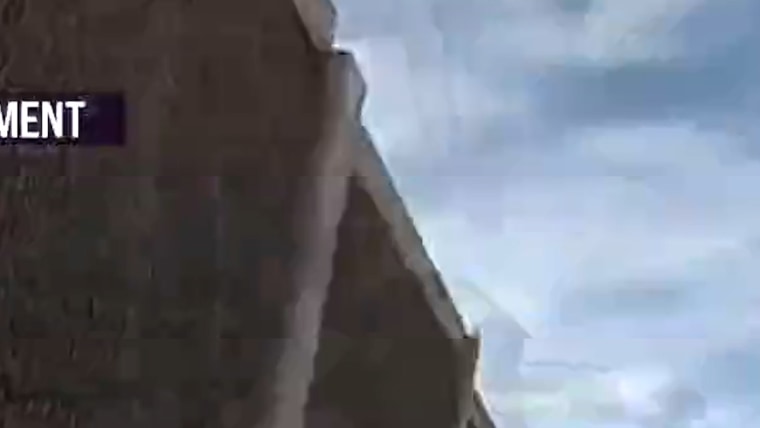 Police chase Bandaway Pig on I-40 in New Mexico