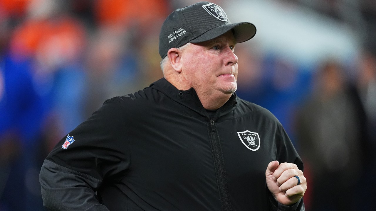 Raiders fire offensive coordinator Chip Kelly after recent poor performance