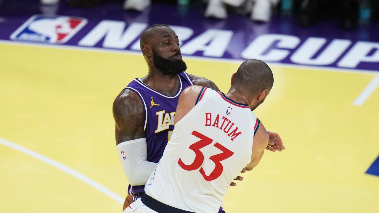 Reports: Lakers to play on regular court for next NBA Cup game after complaints