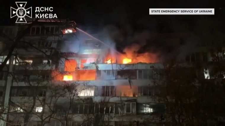 Russia launches new offensive in Ukraine Amid push for peace