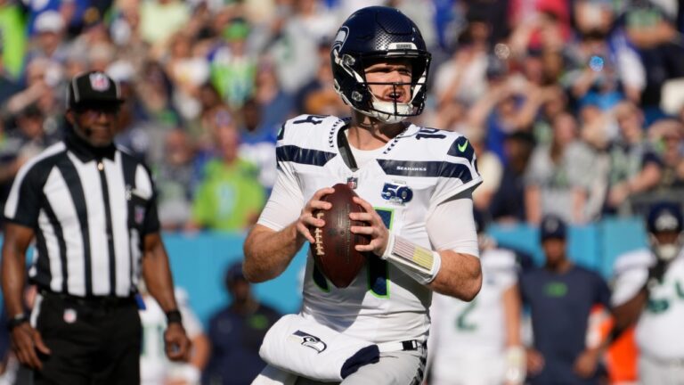 Sam Darnold threw for 244 yards for two TDs as the Seahawks defeated the Titans