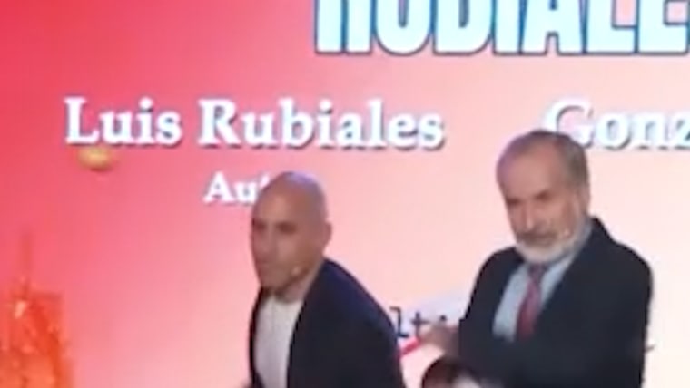 Spanish Counter Boss transported in Luncup Buku