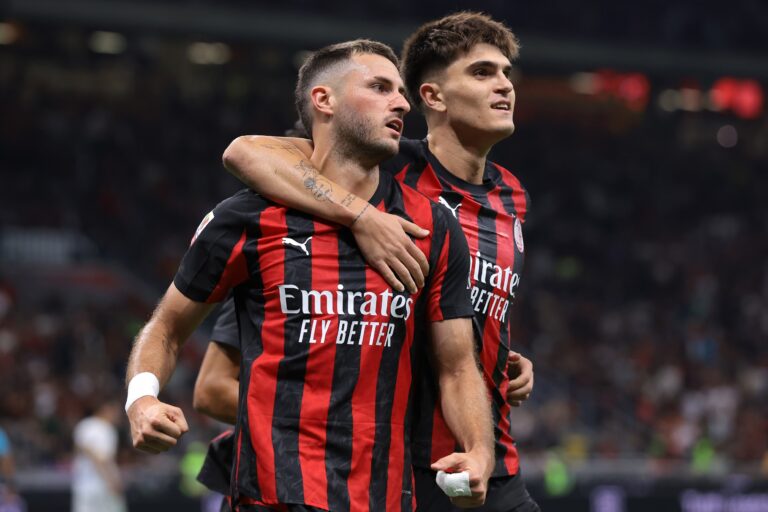 Sunderland made a move to sign AV Milan striker Gimenez