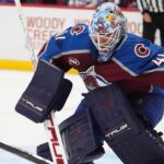 The Avalanche signed goalie Scott Wedgewood to a one-year contract extension

