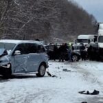 The winter weather has caused traffic jams on Indian highways

