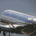 The world's biggest lakes are threatening to ruin vacations

