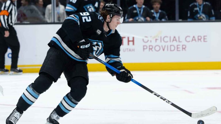 Torupchenko was kicked out due to a knee strike that injured Mammoth Collie