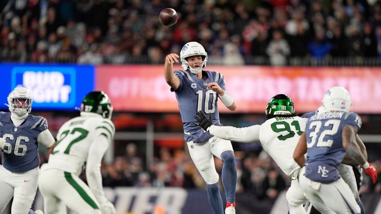 Trayvon Henderson scores TTD, Patriots beat Jets for eighth straight win