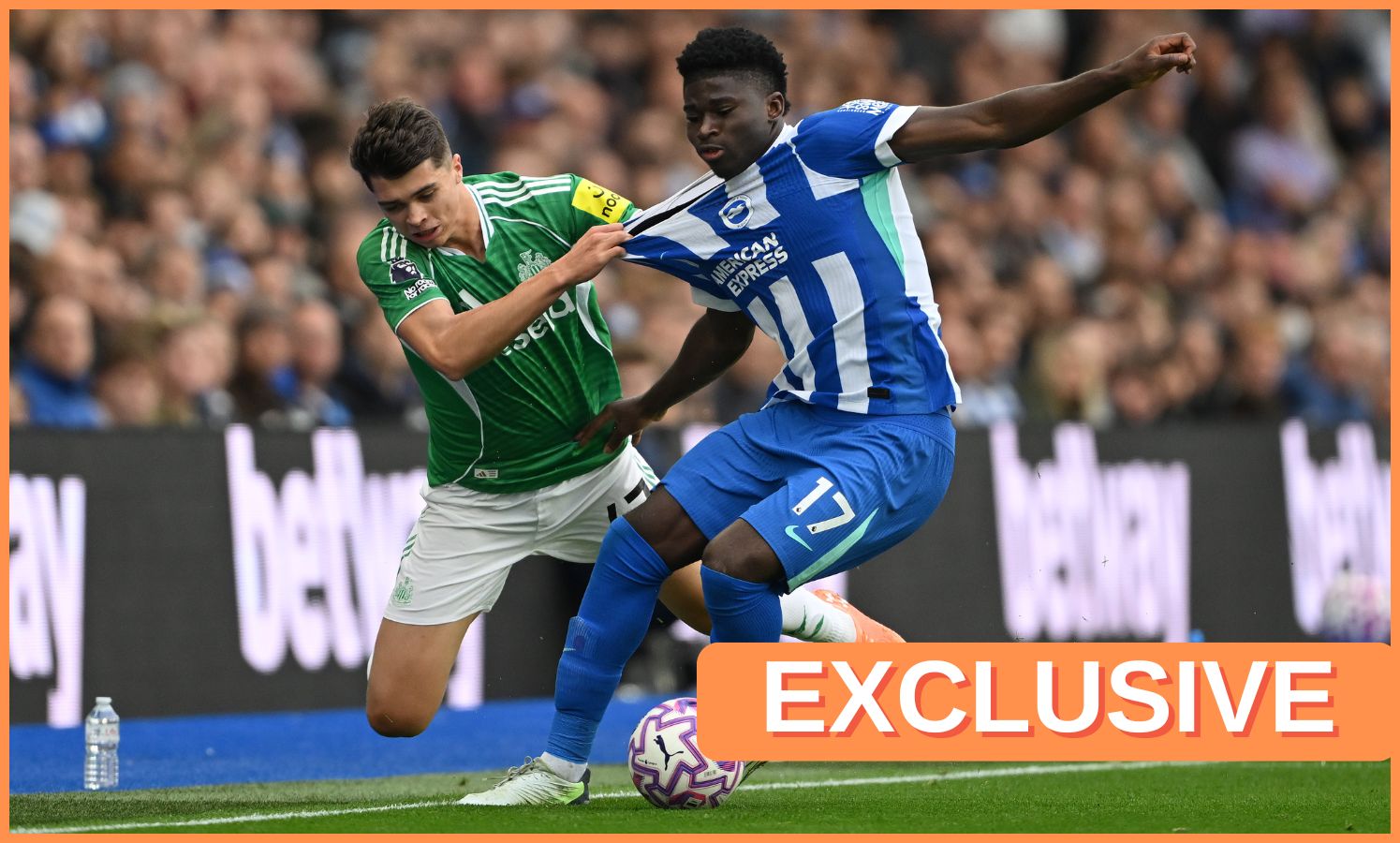 United States Man and Emiliano Martinez Transfer