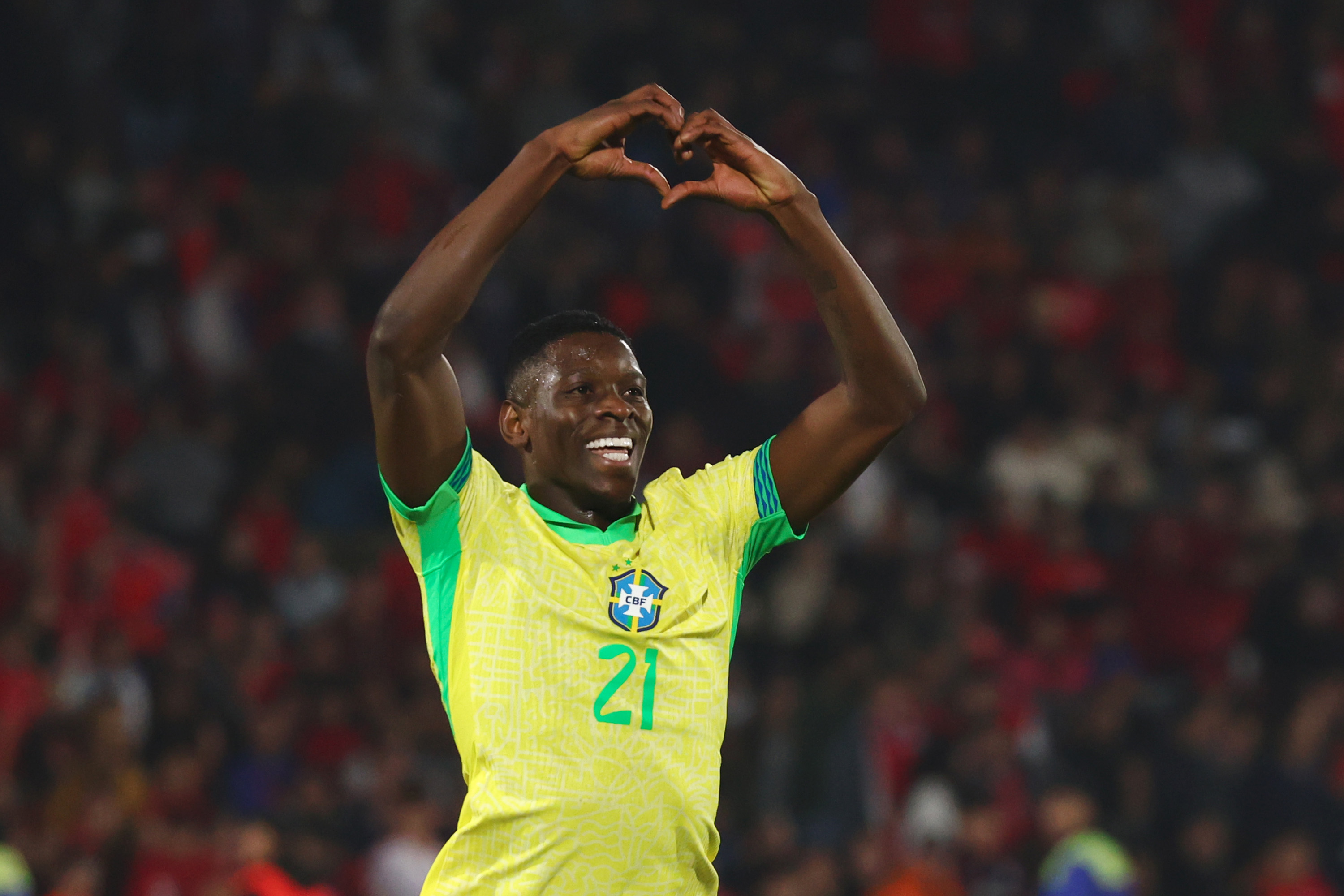 Luiz Henrique in action